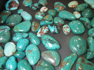 Assortment of cabochons for only 75 cents / carat!